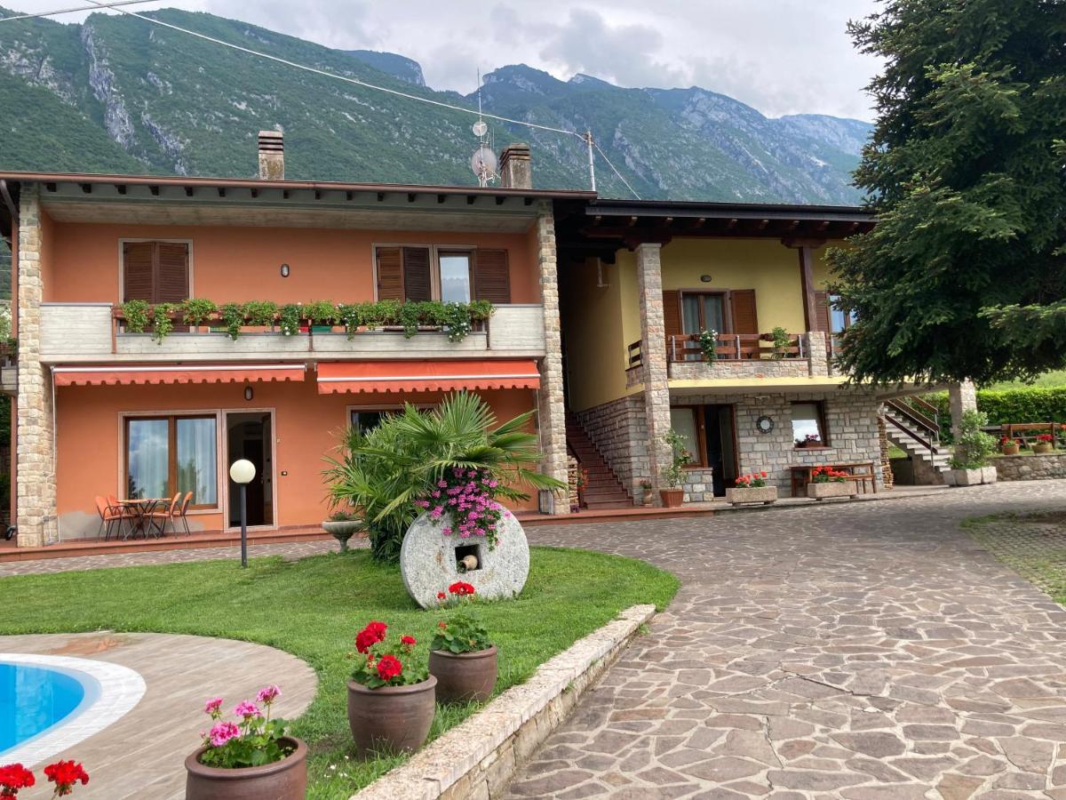 Apartments Panoramica Malcesine Luaran gambar